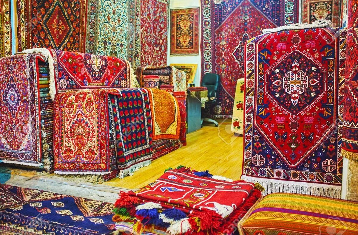 خریدار فرش دستباف زعفرانیه