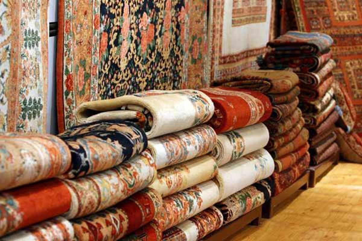 ویژگیهای فرش دستباف قابل فروش در نیاوران